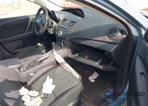 2011 Mazda Mazda3 I Sport from USA, damaged, VIN JM1BL1UF0B1472071